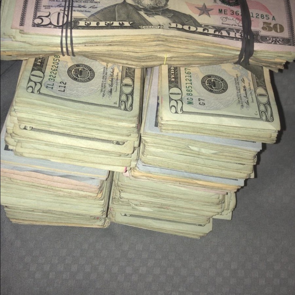 Meet your Posher, Money
